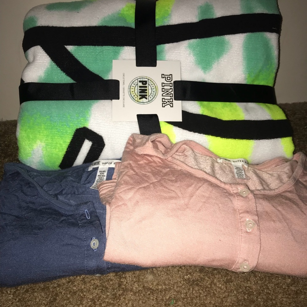 Towel, two VS shirts